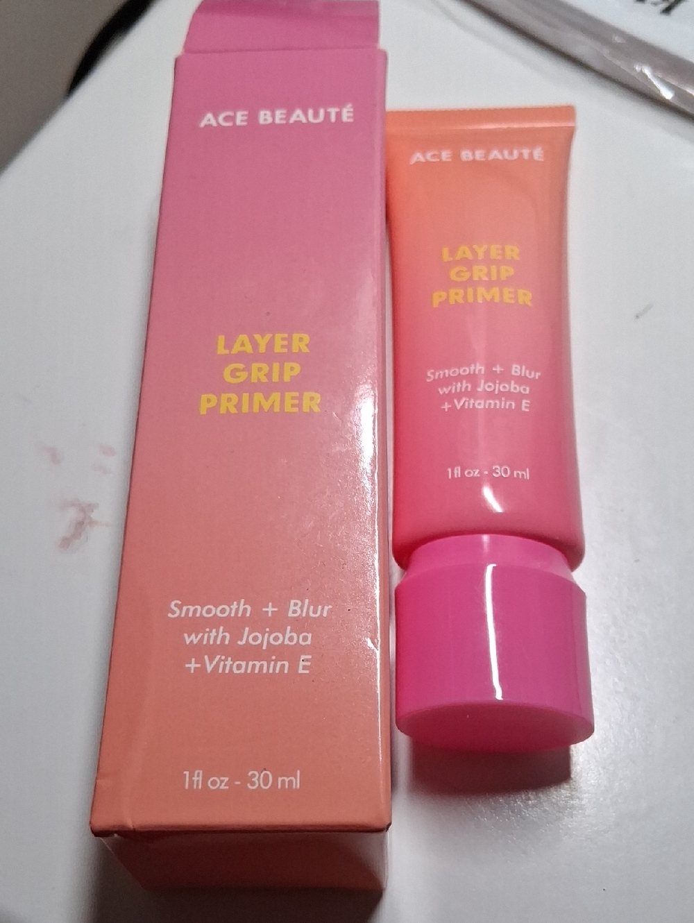 Ace Beauté Layer Grip Primer — Pink Ombre Tube